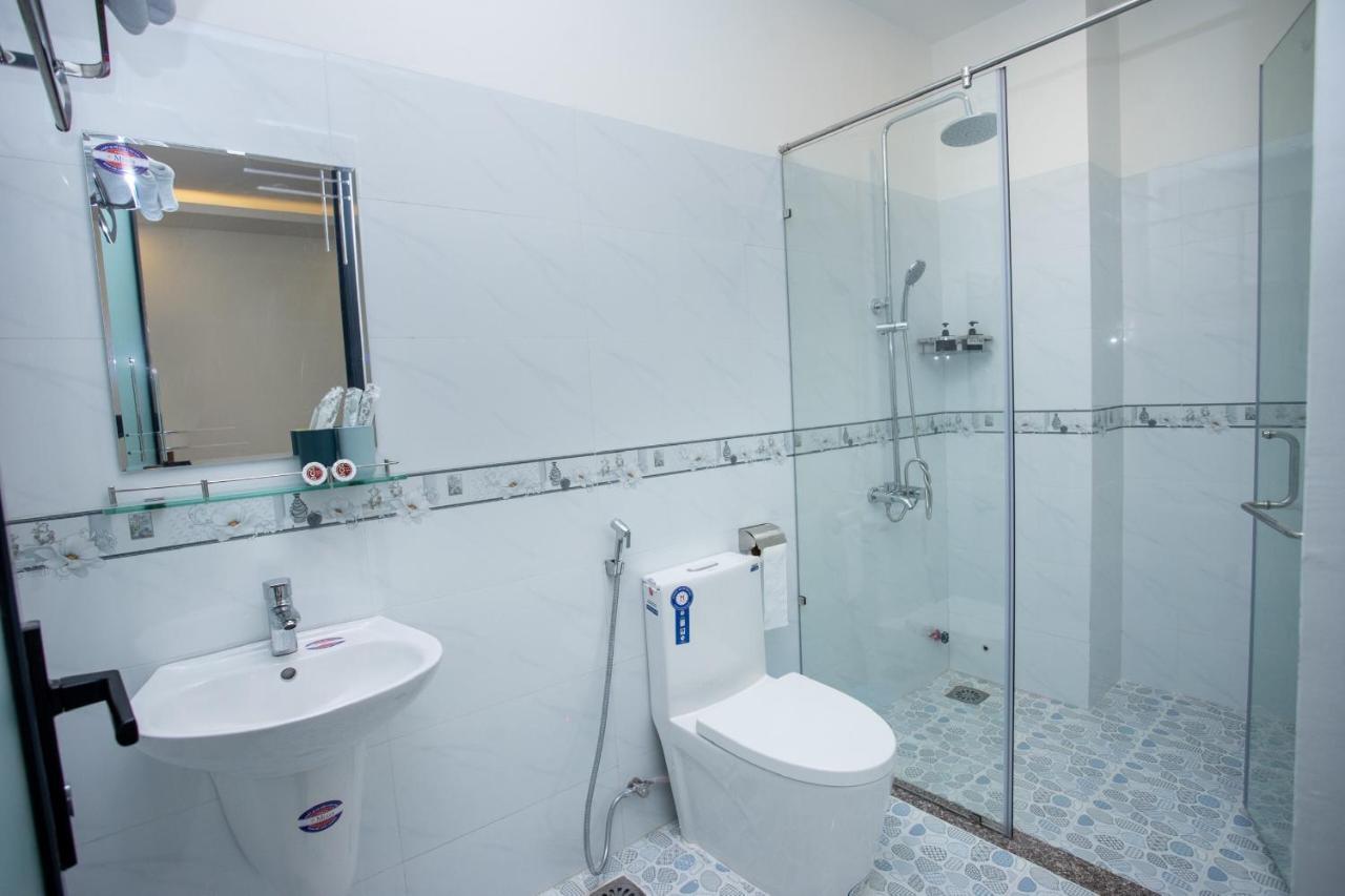 Khach San Hoang Long Hotel Nha Trang Exterior photo